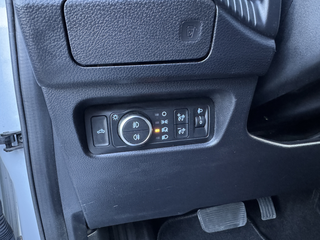 Ford Ranger — 10