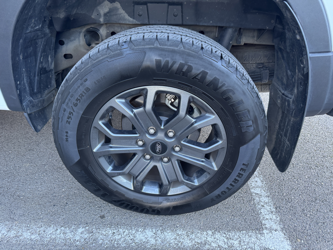 Ford Ranger — 31