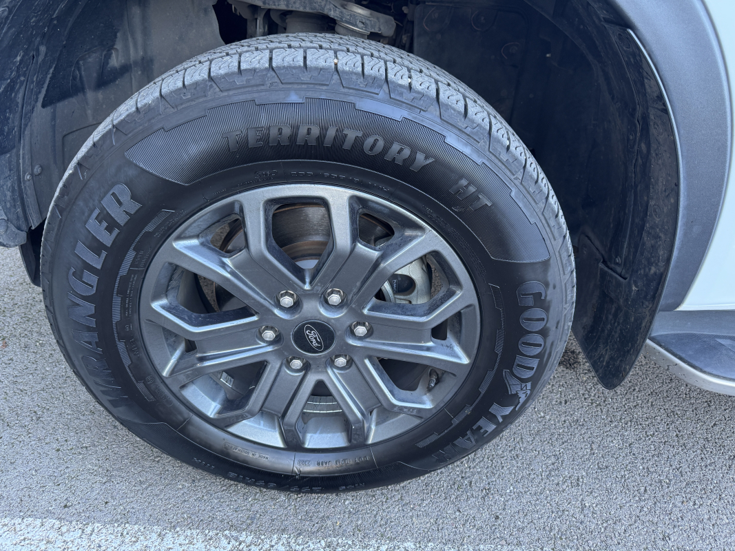 Ford Ranger — 33