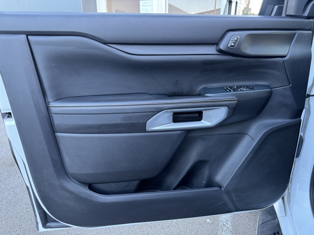 Ford Ranger — 35
