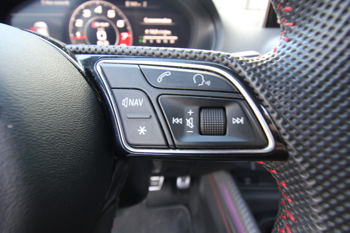 Audi SQ2 — 18