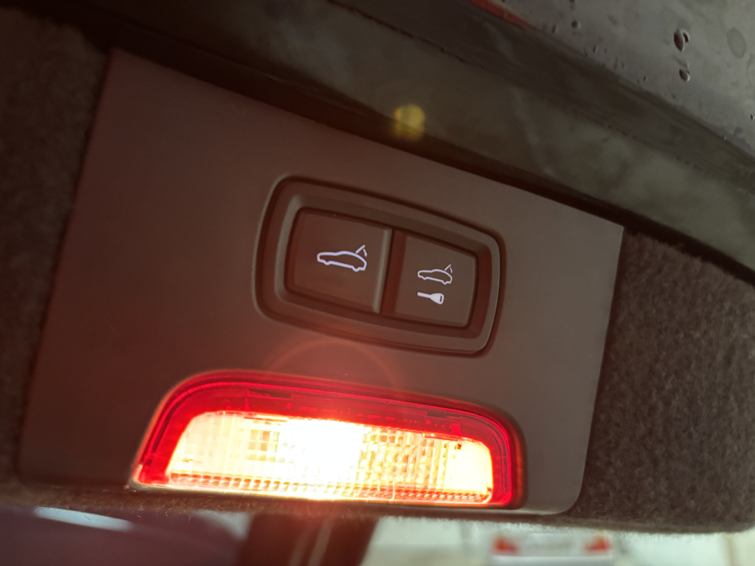 Porsche Cayenne — 27