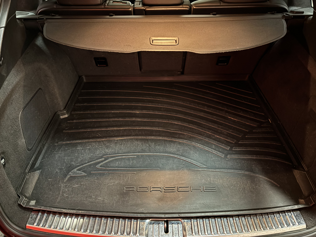 Porsche Cayenne — 31