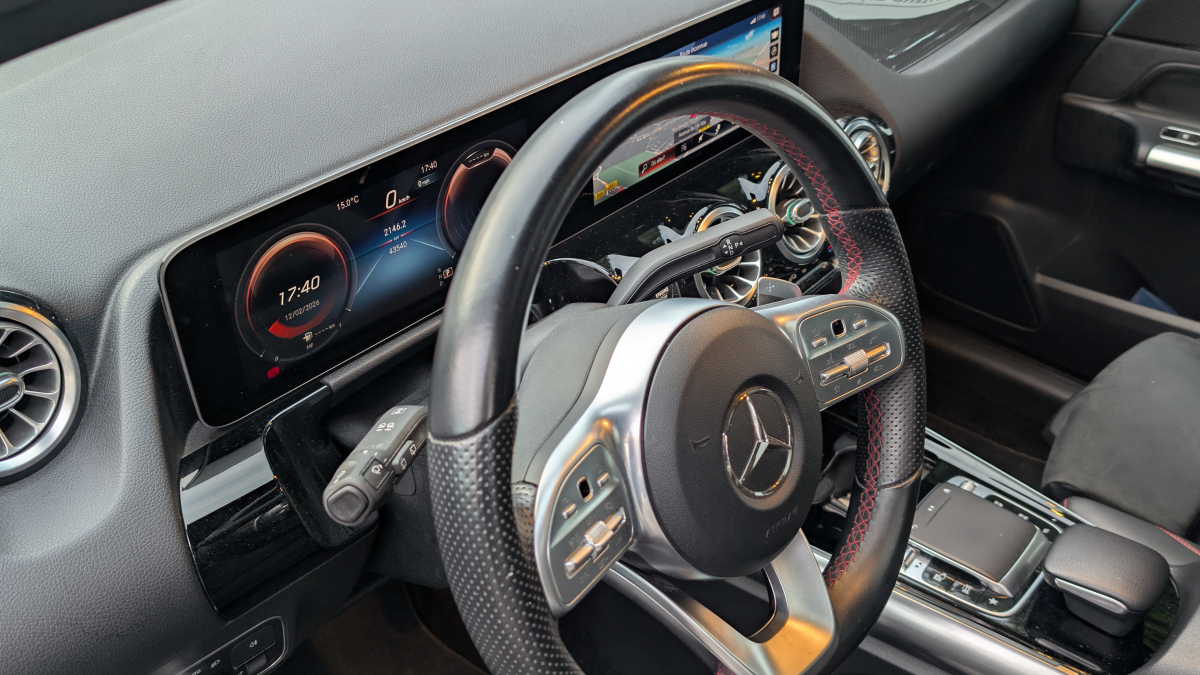 Mercedes Classe B — 16