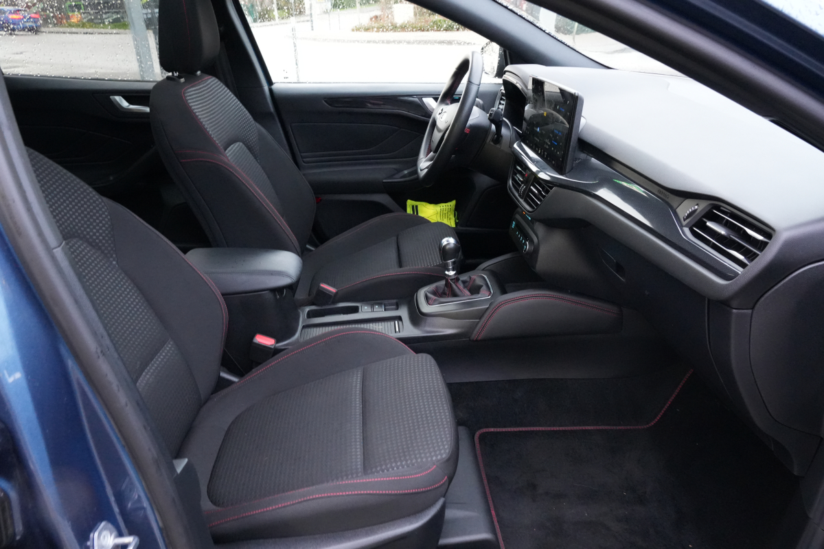 Ford Focus — 37