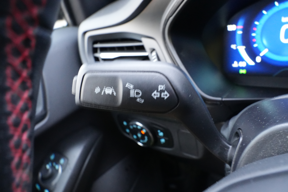 Ford Focus — 25