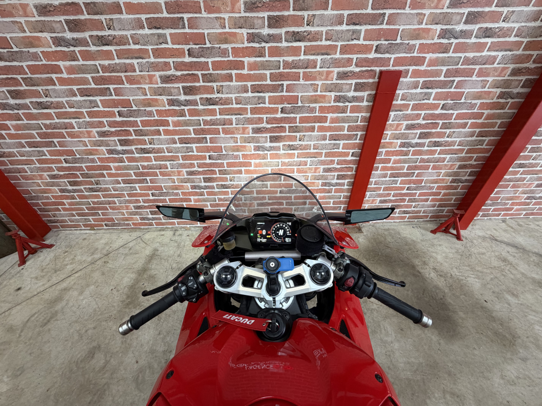 Ducati Panigale — 9