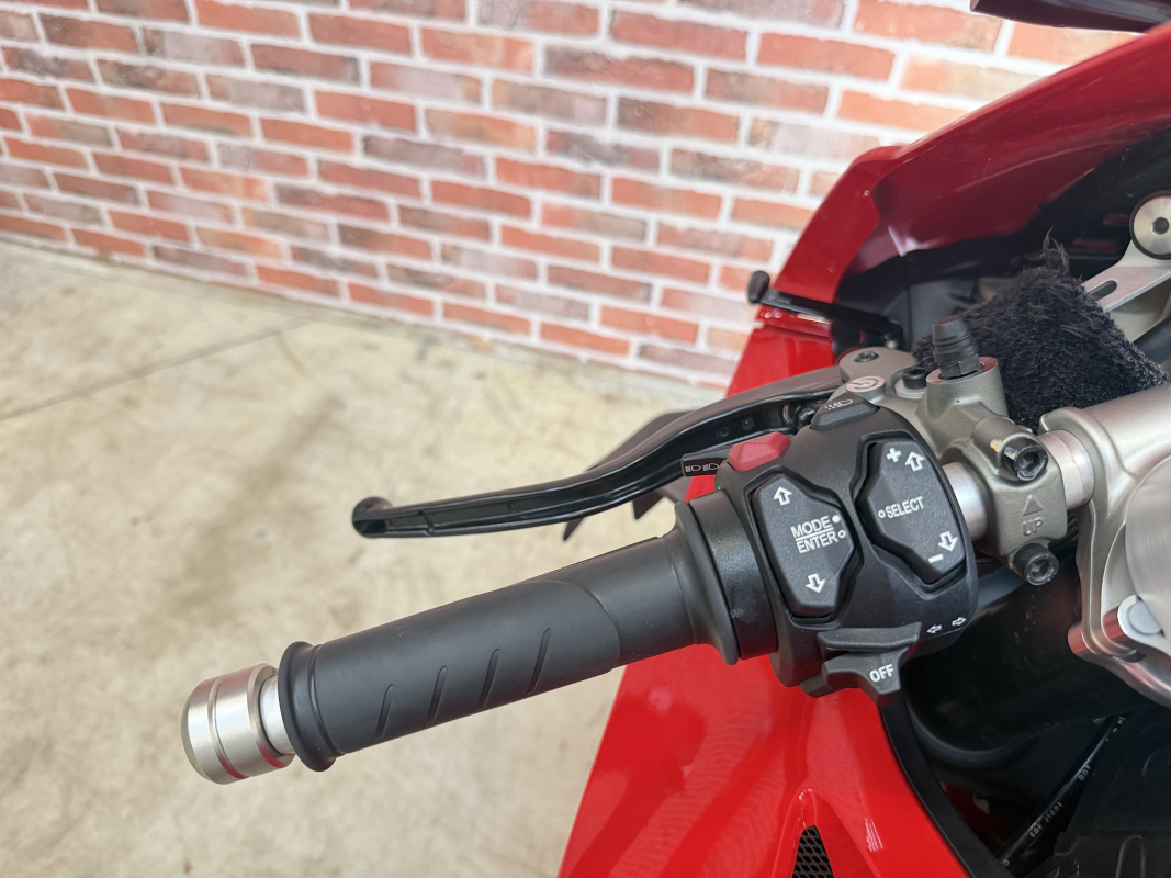 Ducati Panigale — 14