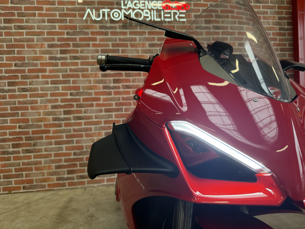 Ducati Panigale — 16