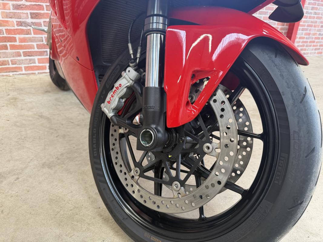 Ducati Panigale — 19