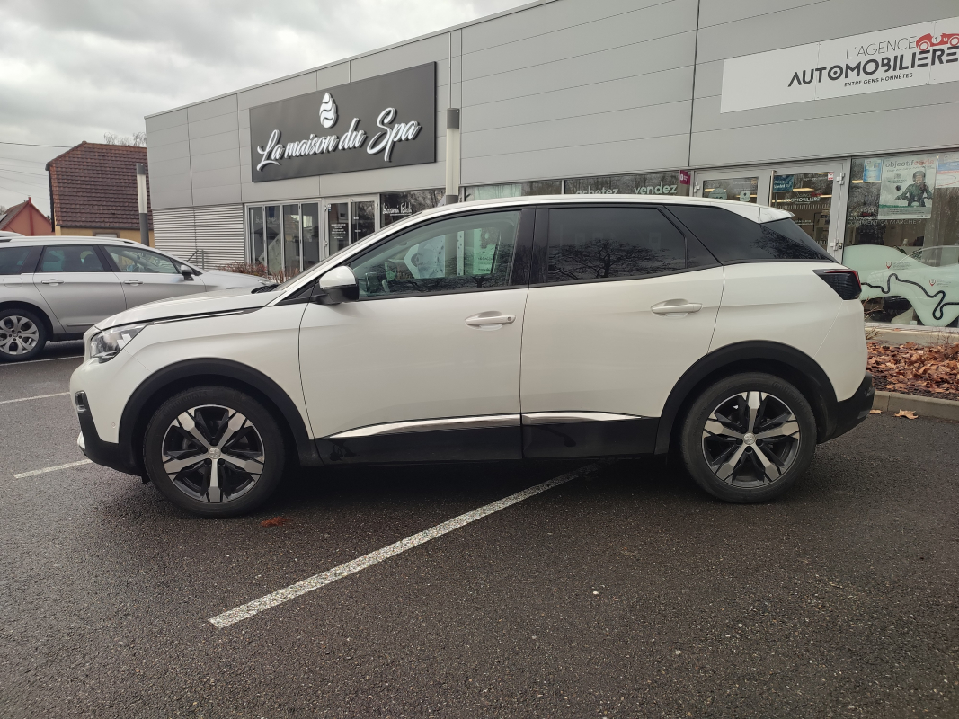 Peugeot 3008 — 2