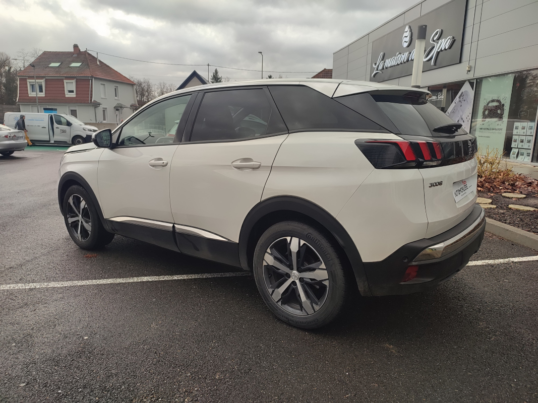 Peugeot 3008 — 3