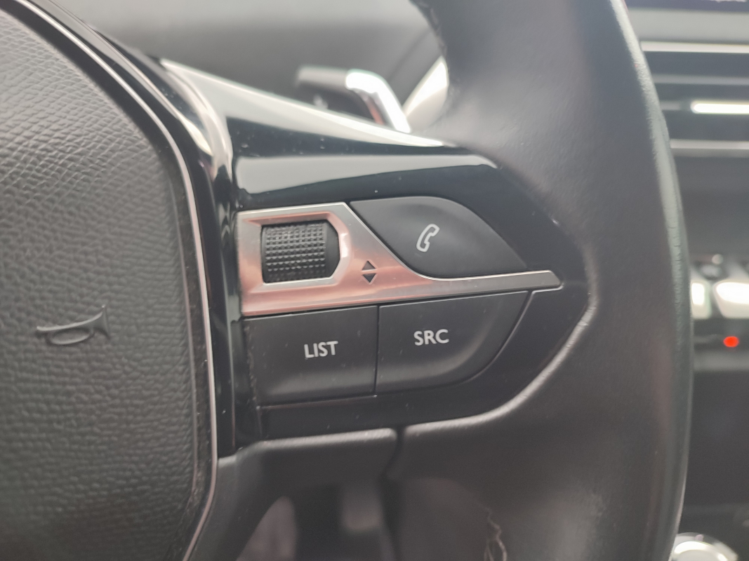 Peugeot 3008 — 21