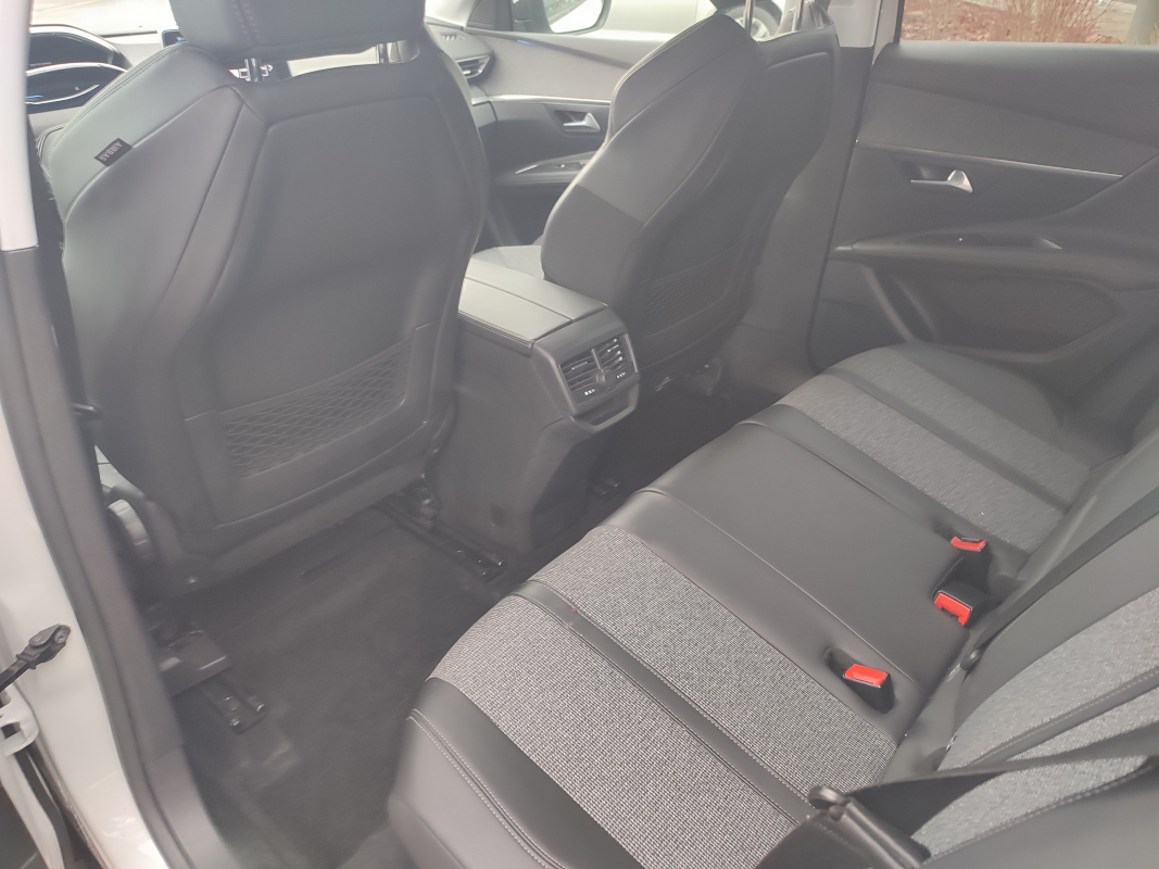 Peugeot 3008 — 15