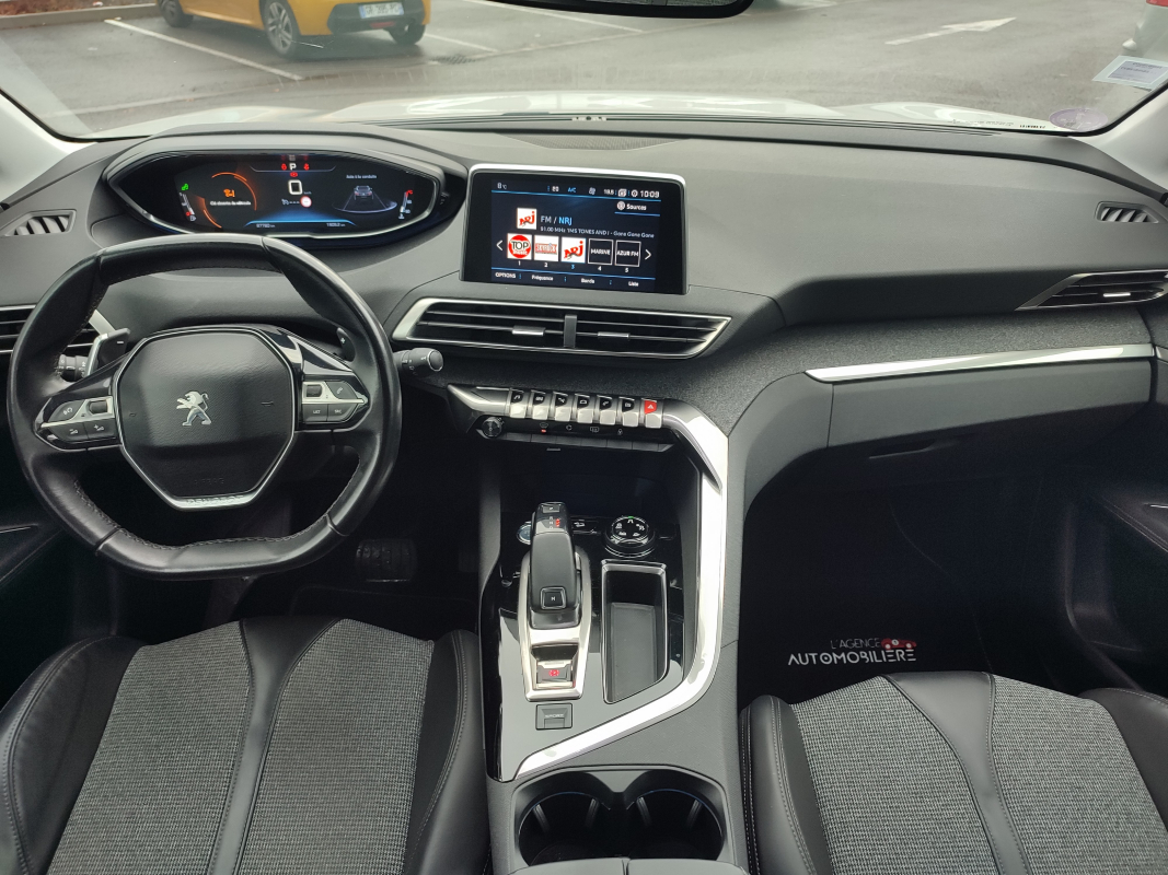 Peugeot 3008 — 9