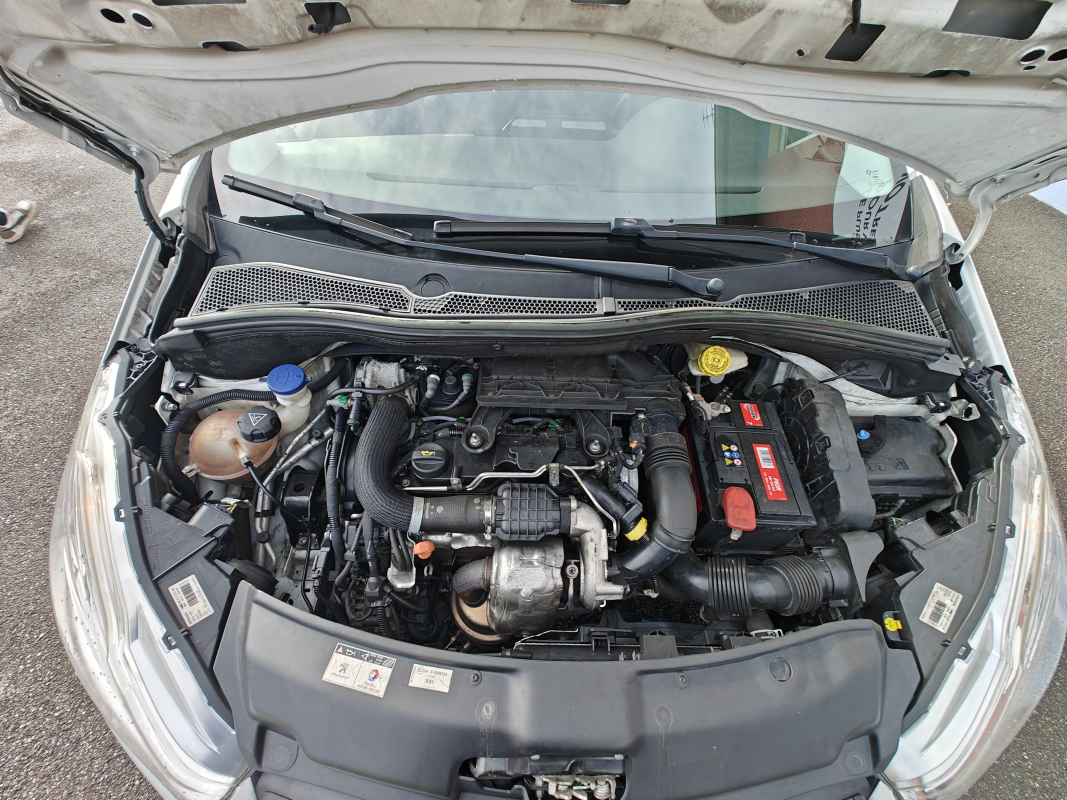 Peugeot 208 — 39
