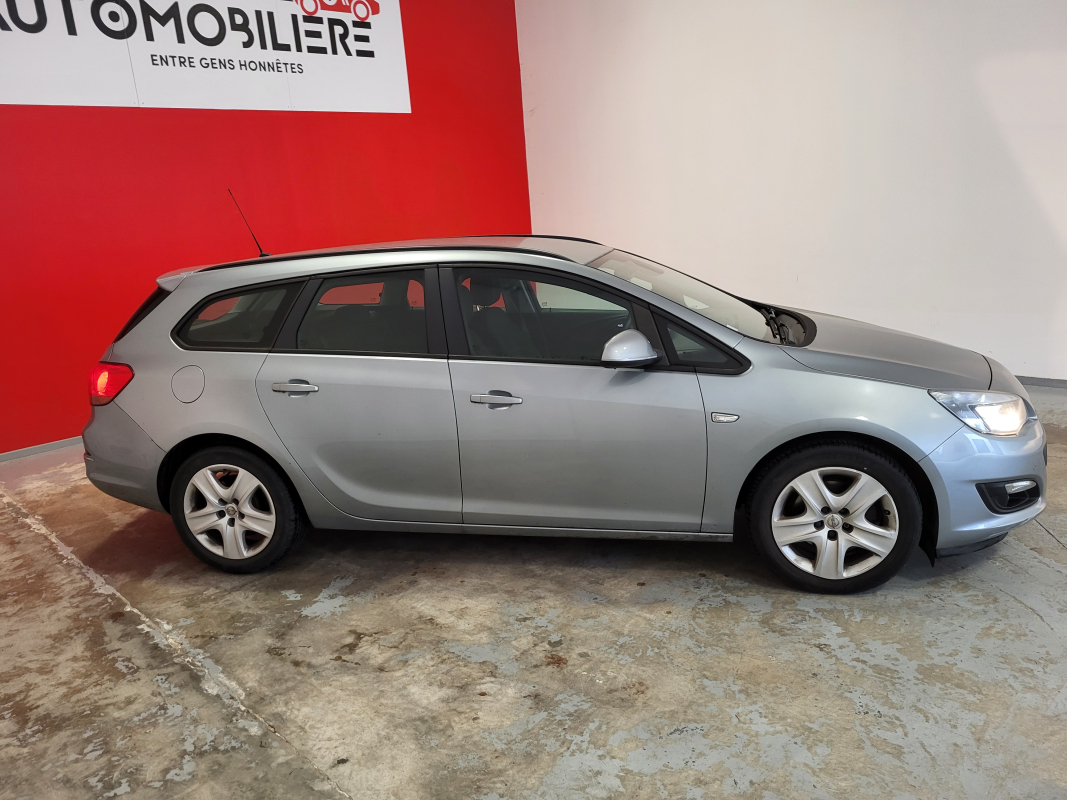 Opel Astra Sports Tourer — 7