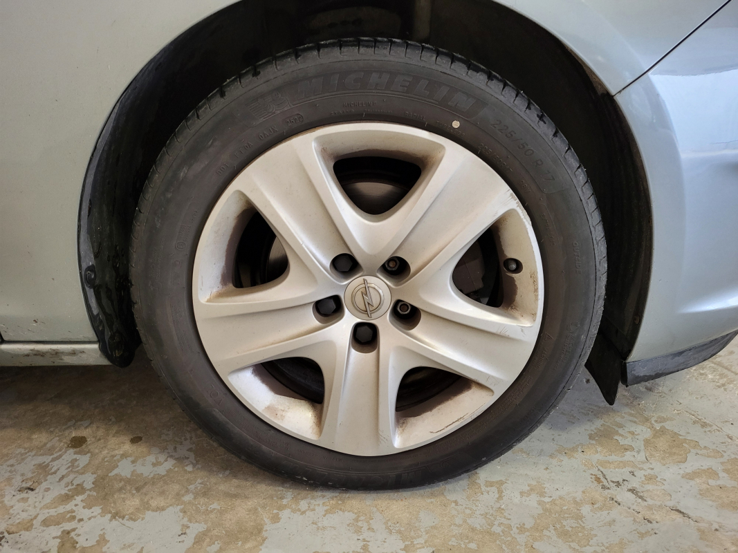 Opel Astra Sports Tourer — 30
