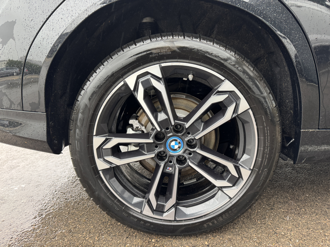 Bmw ix2 — 34