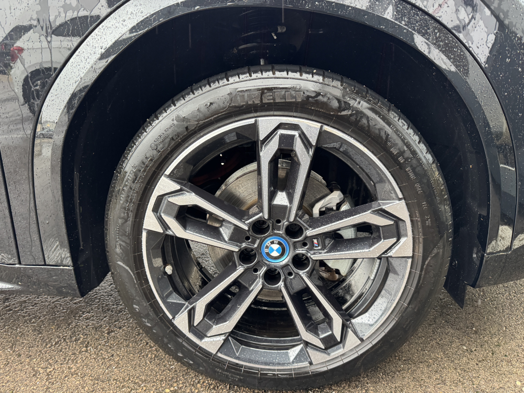 Bmw ix2 — 37