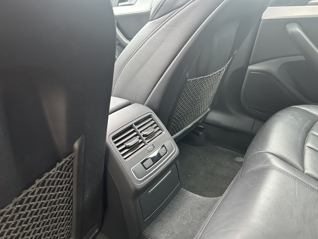 Audi A4 — 30