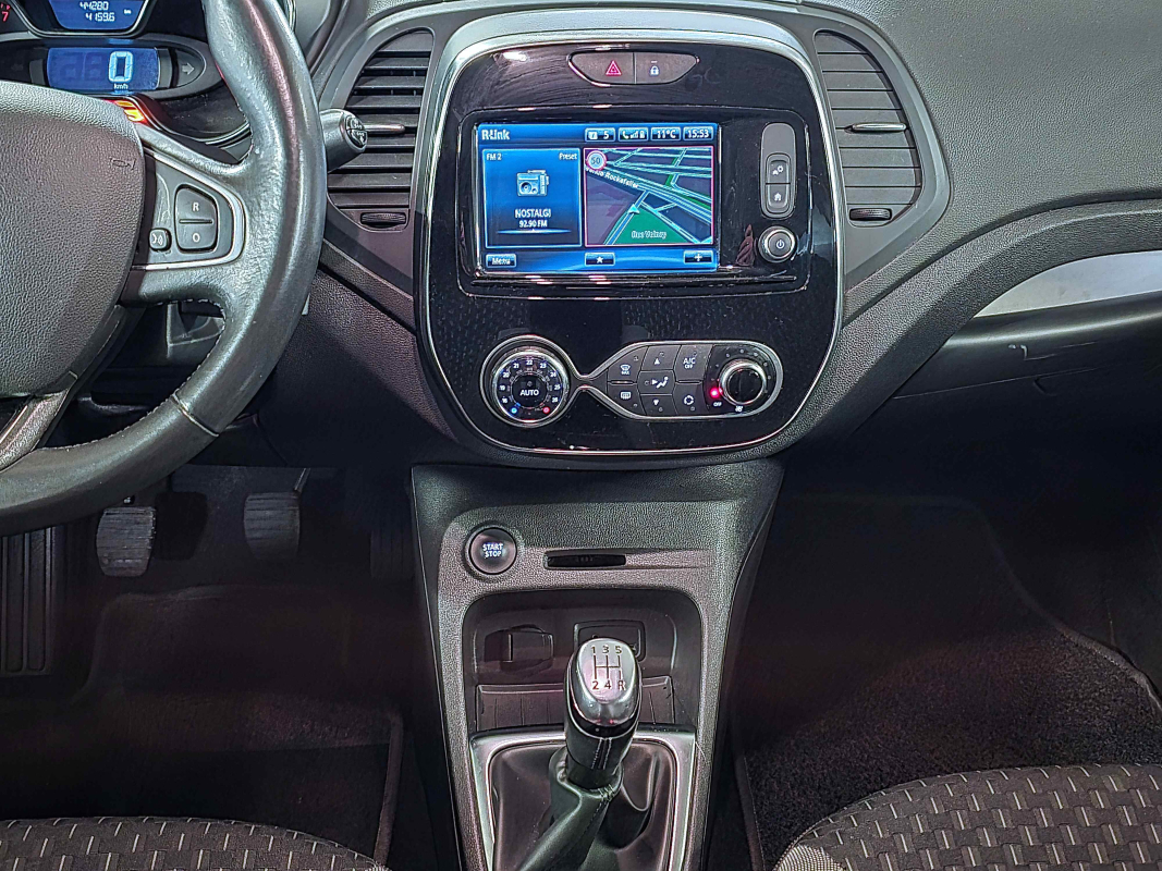 Renault Captur — 24