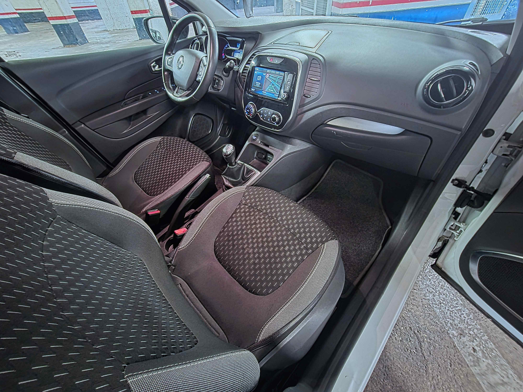 Renault Captur — 20