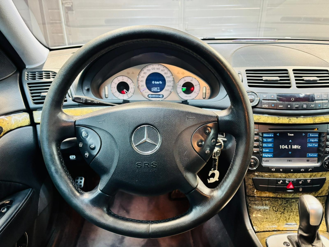 Mercedes Classe E — 9