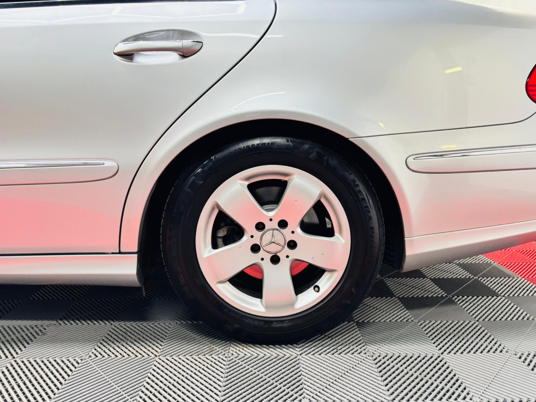 Mercedes Classe E — 28