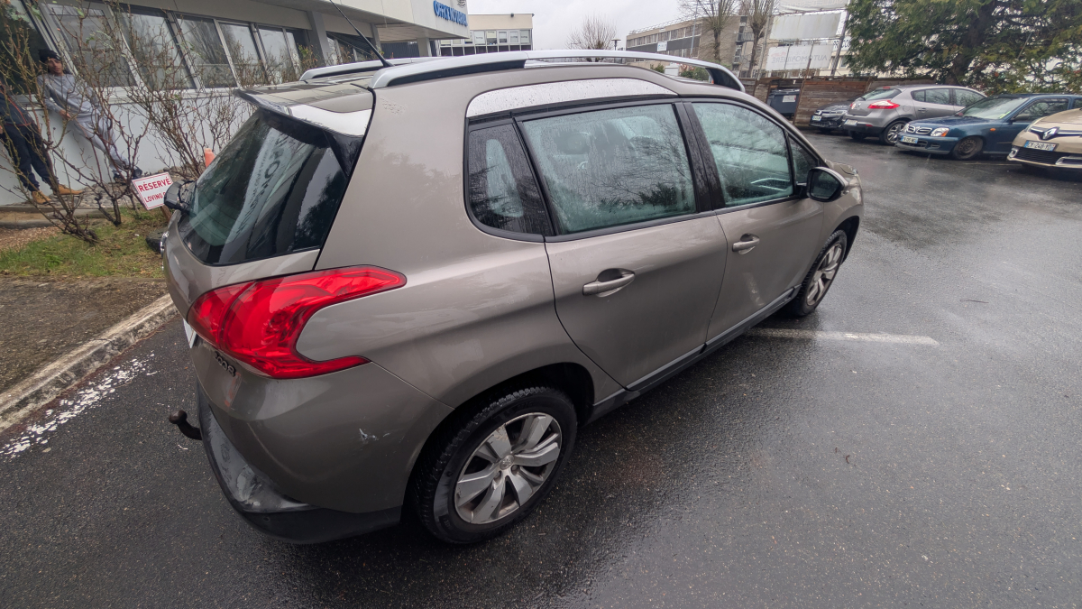 Peugeot 2008 — 7