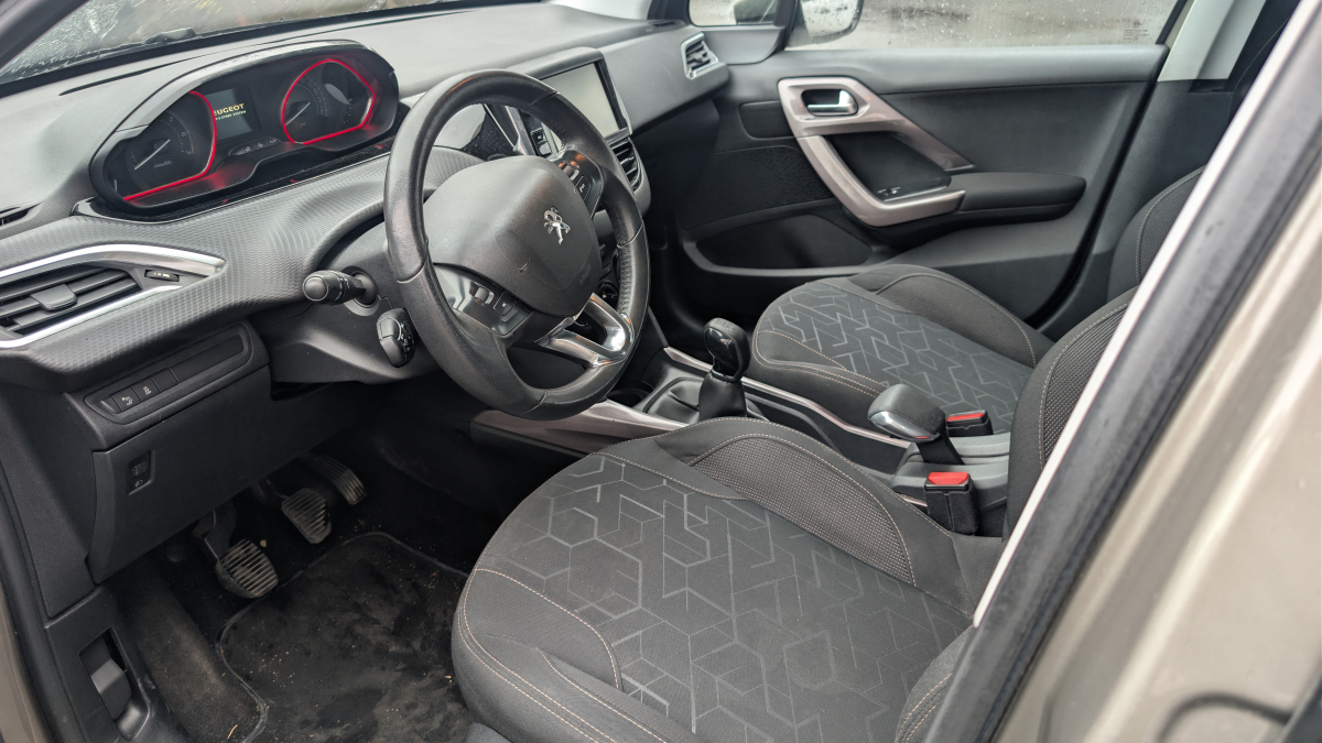 Peugeot 2008 — 9