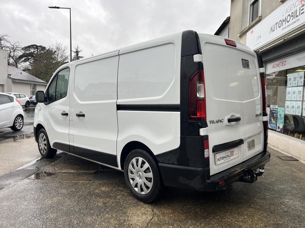 Renault Trafic — 5
