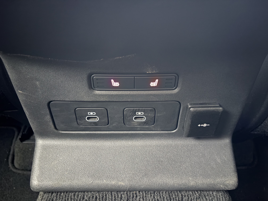 Land Rover Range Rover Velar — 25