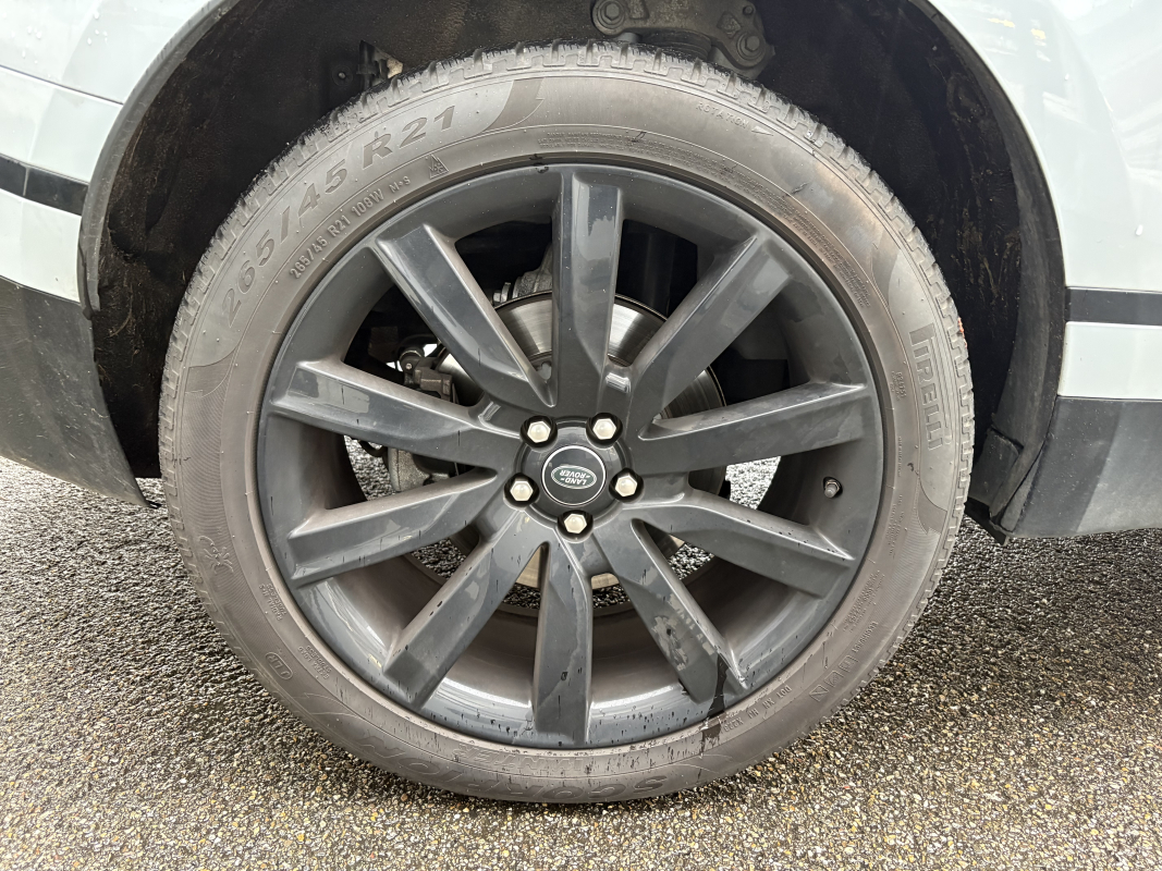Land Rover Range Rover Velar — 30