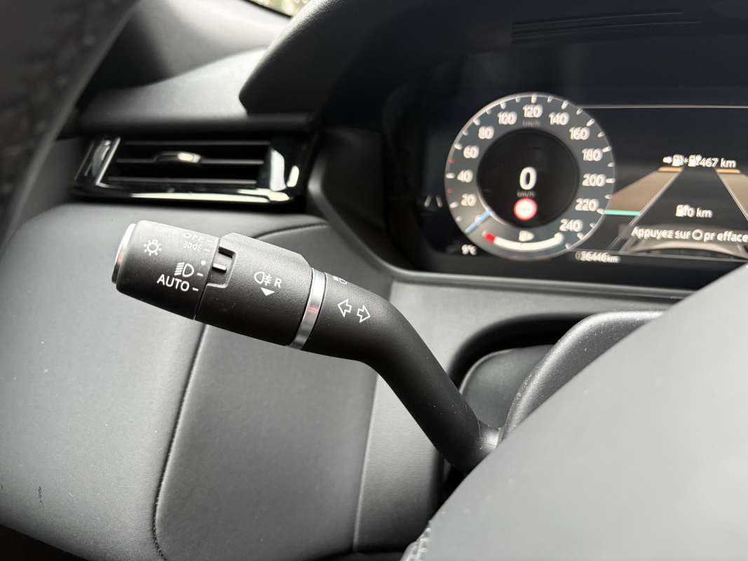 Land Rover Range Rover Velar — 12