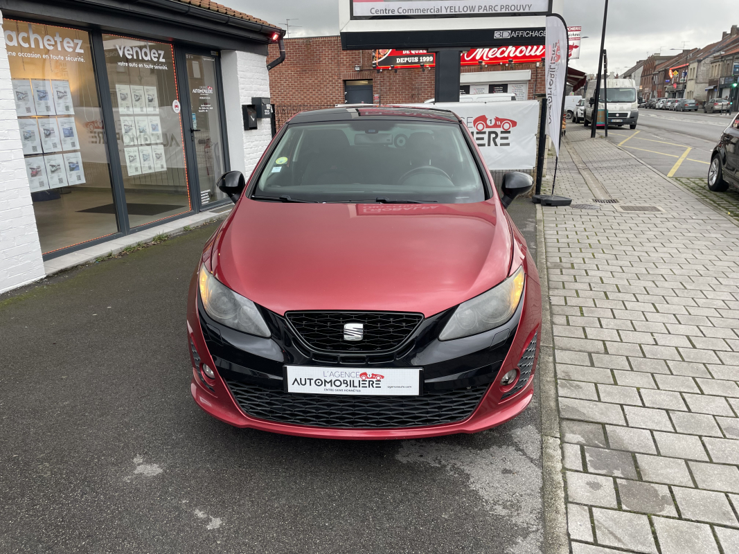 Seat Ibiza SC — 2