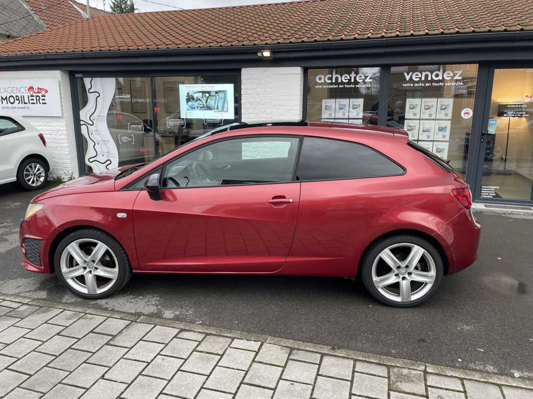 Seat Ibiza SC — 3