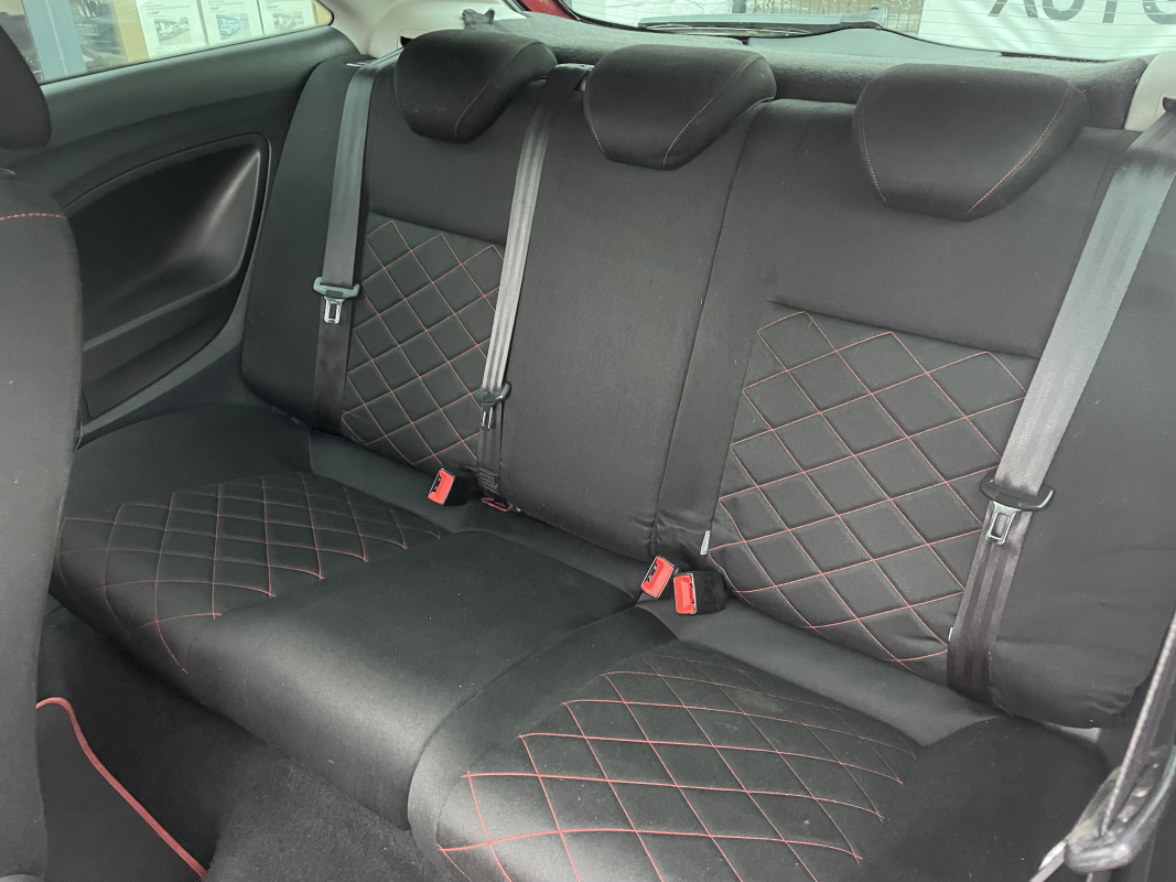 Seat Ibiza SC — 12