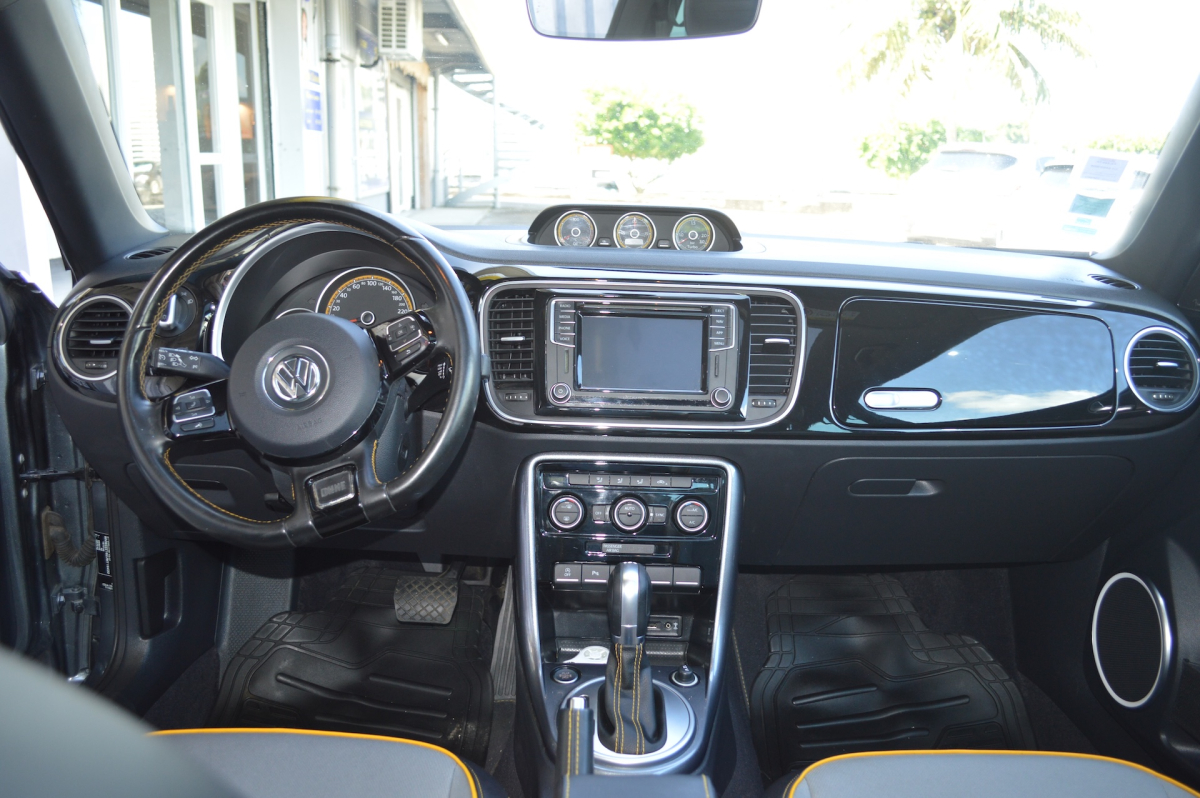 Volkswagen Coccinelle — 13