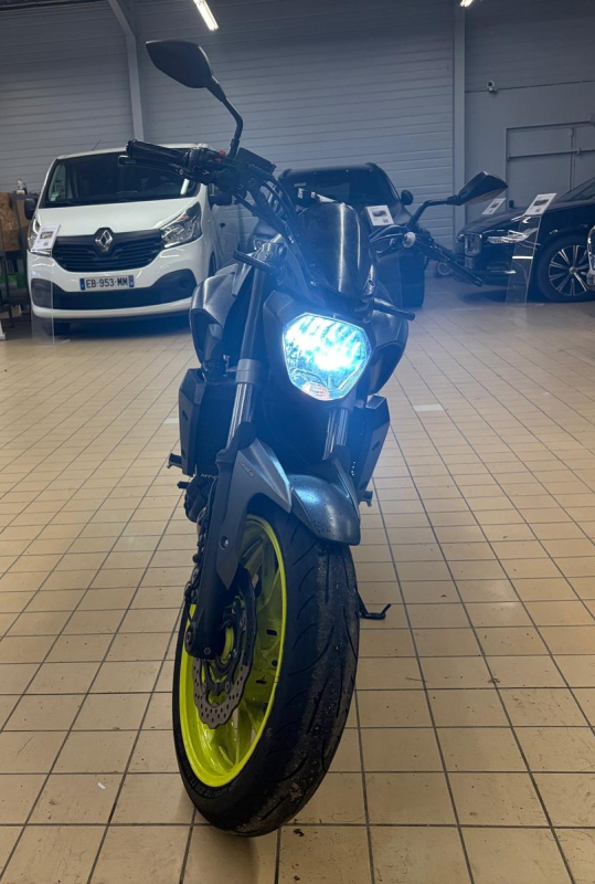 Yamaha MT07 — 5