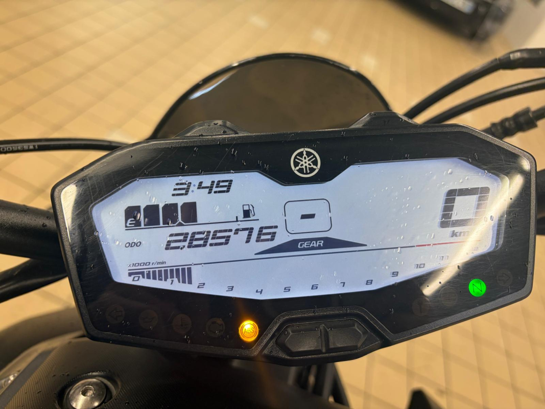 Yamaha MT07 — 9