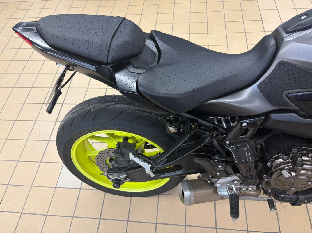 Yamaha MT07 — 11