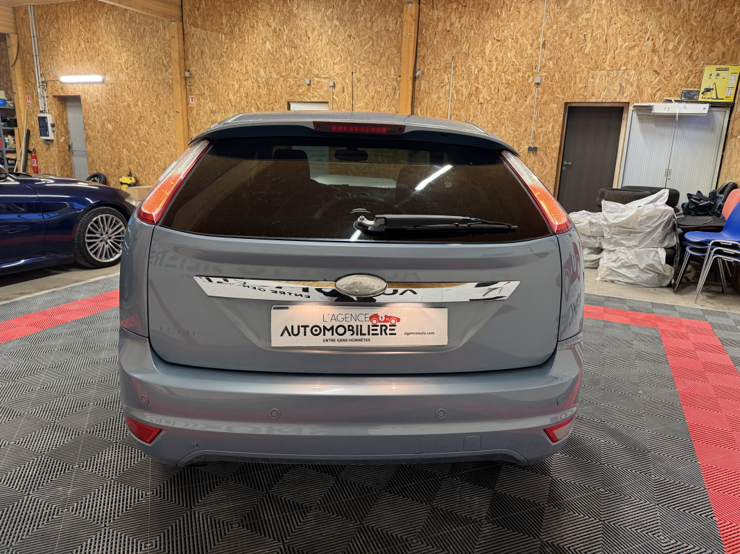 Ford Focus — 4