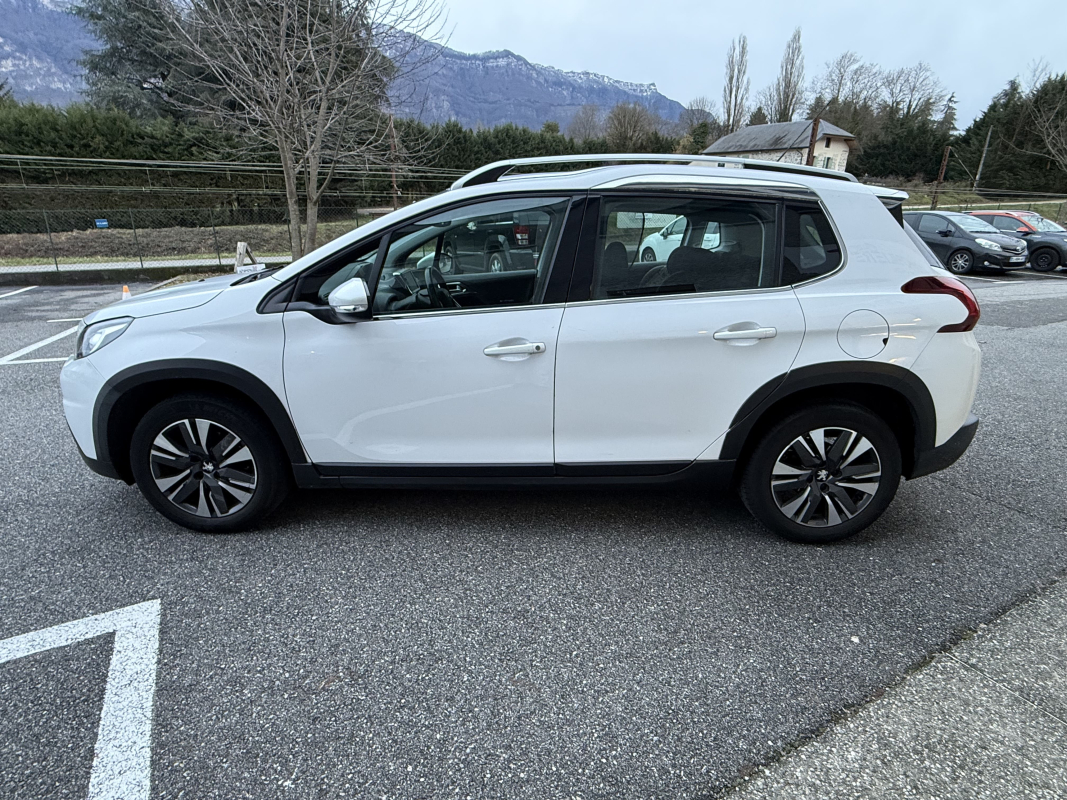 Peugeot 2008 — 6