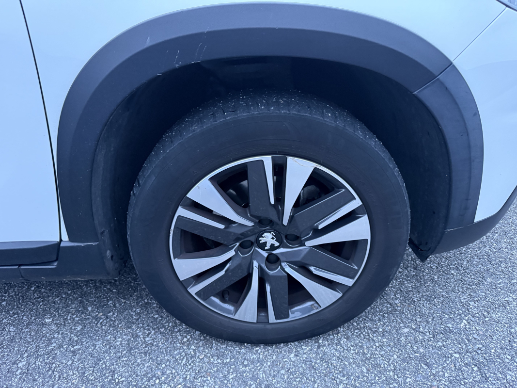 Peugeot 2008 — 26