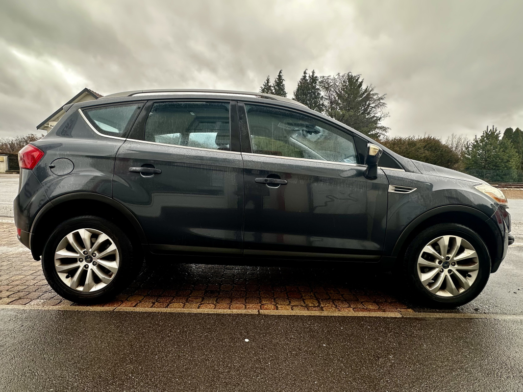 Ford Kuga — 4