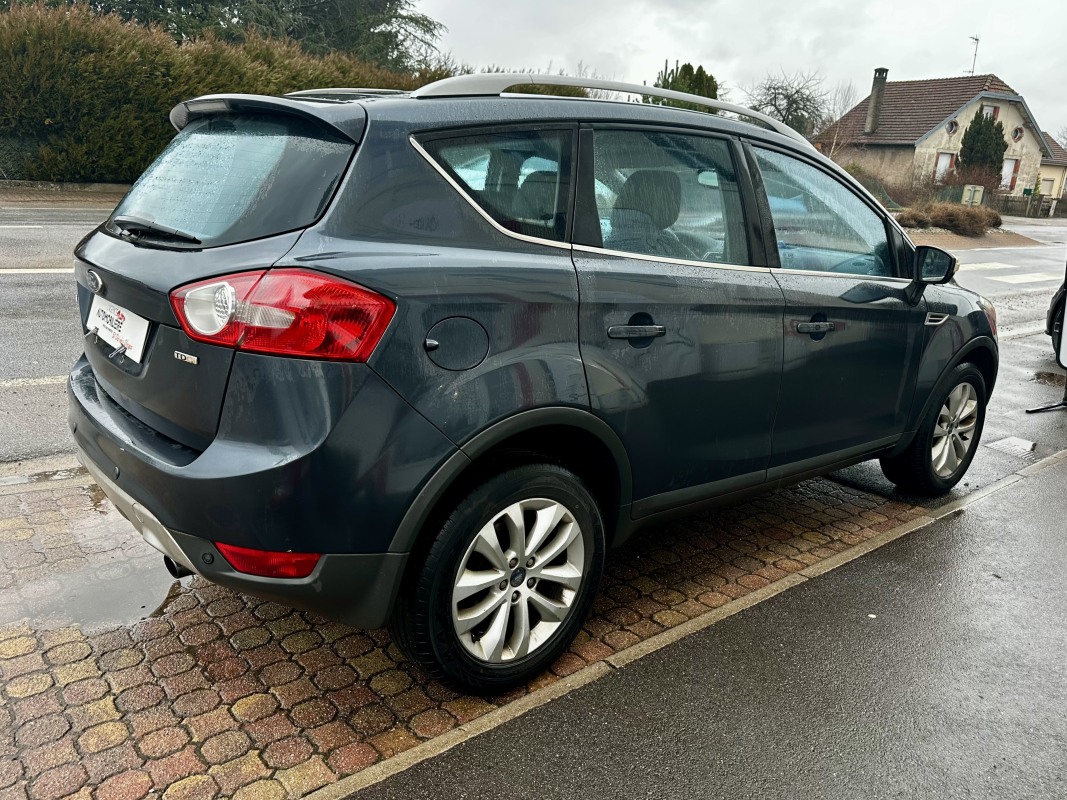 Ford Kuga — 5