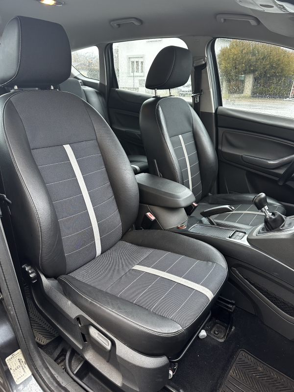 Ford Kuga — 17