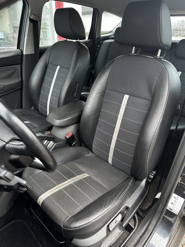 Ford Kuga — 13