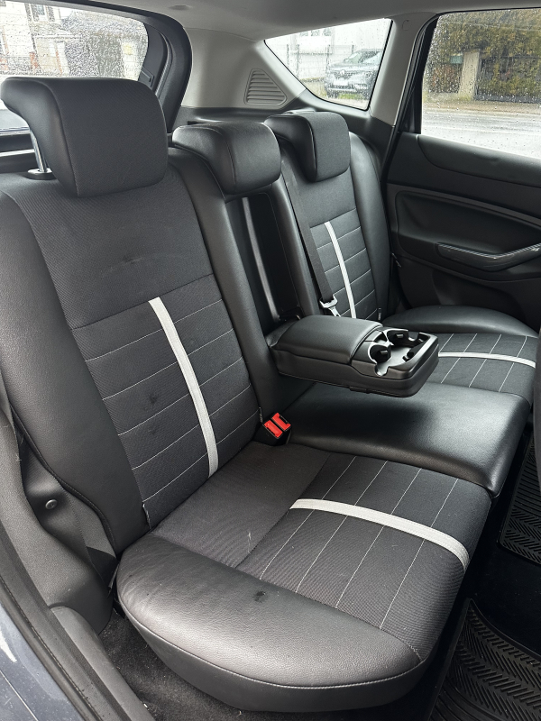 Ford Kuga — 19